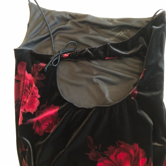 Long Red and black stretch dress - Picture 4 of 6